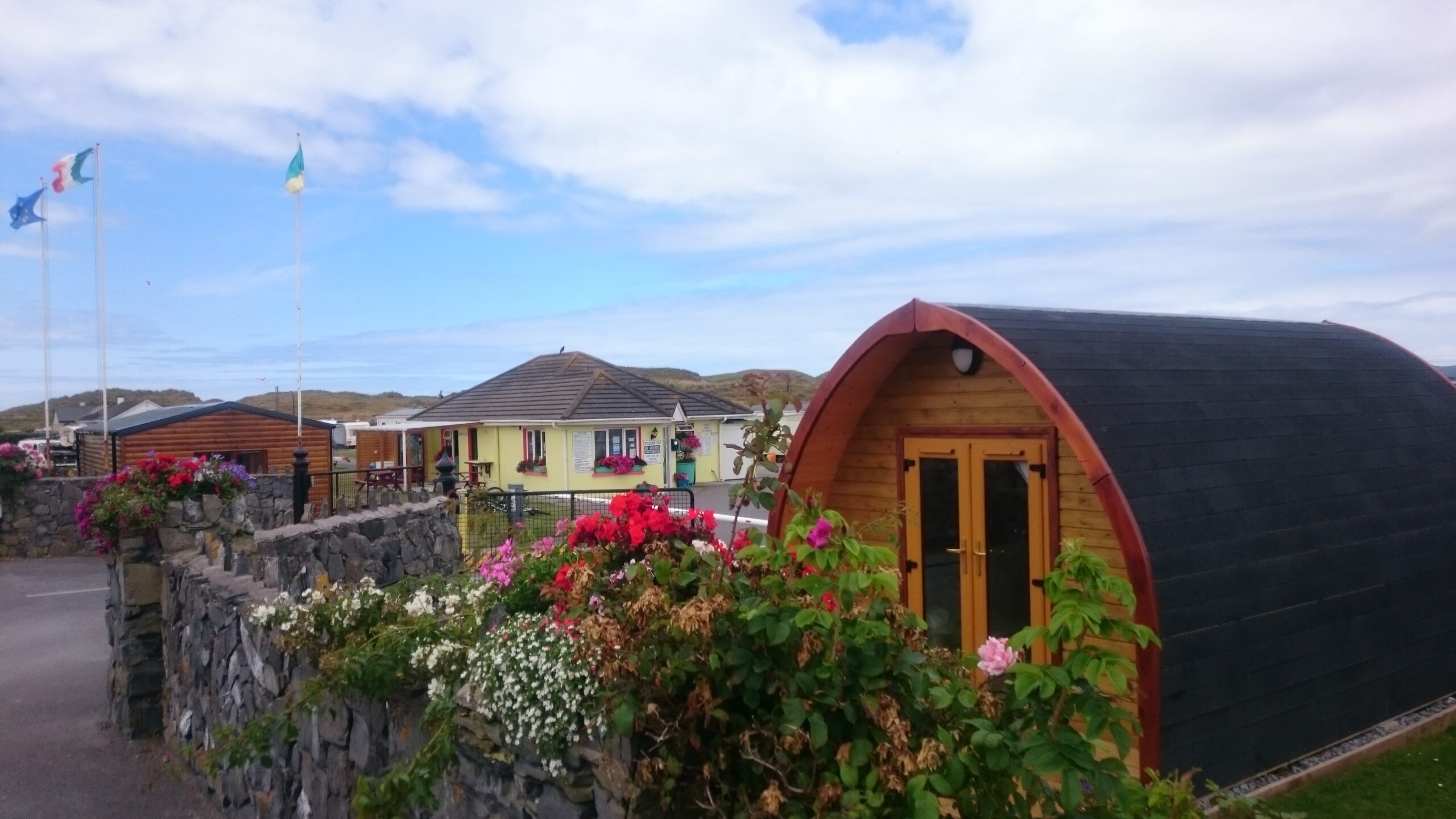 sir rogers glamping pods